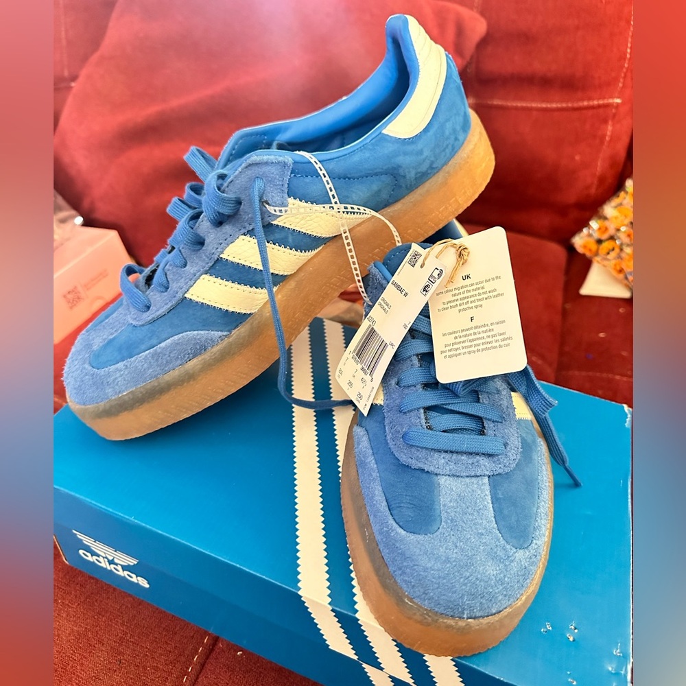 Adidas Sambas